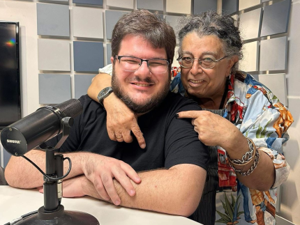 Rádio Bandeirantes mostra última entrevista do cantor Edy Star